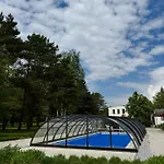Zagroda Szczesliwych Zwierzat * Murowana Goślina