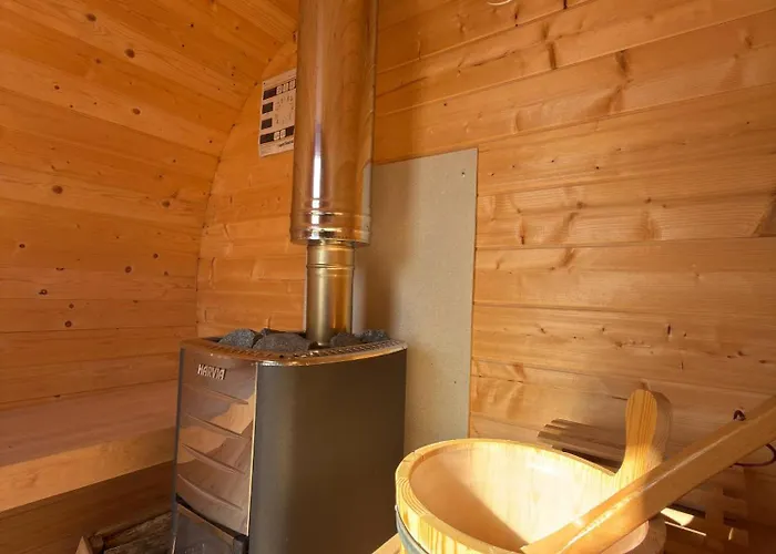 Agroturismo Zagroda Szczesliwych Zwierzat Murowana Goślina